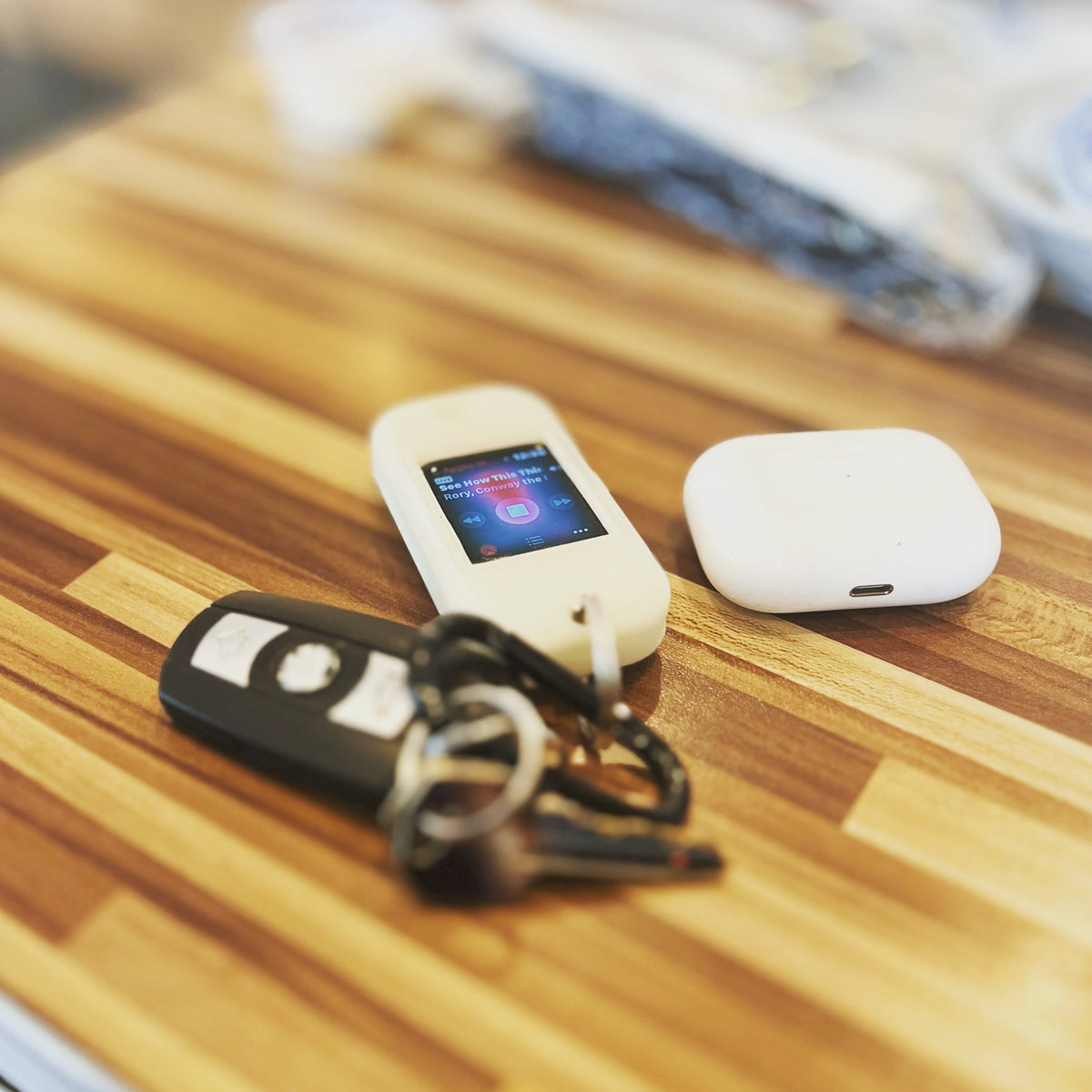 Byte's Keychain Case For Apple Watches  – Series 1–9 (38mm–45mm)