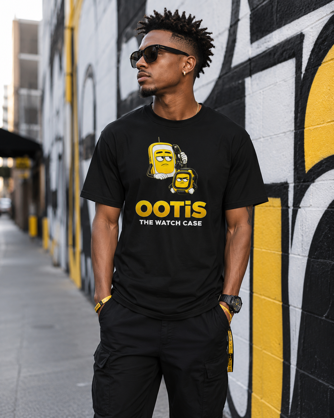 OOTiS THE WATCH CASE T-Shirt